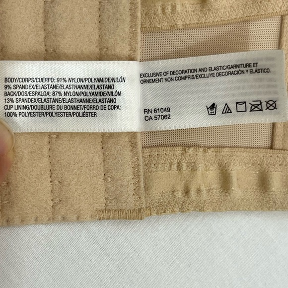 Wacoal 34DD/E Red Carpet Strapless UW Underwire Bra -
Nude/Beige 854119 - Picture 9 of 9